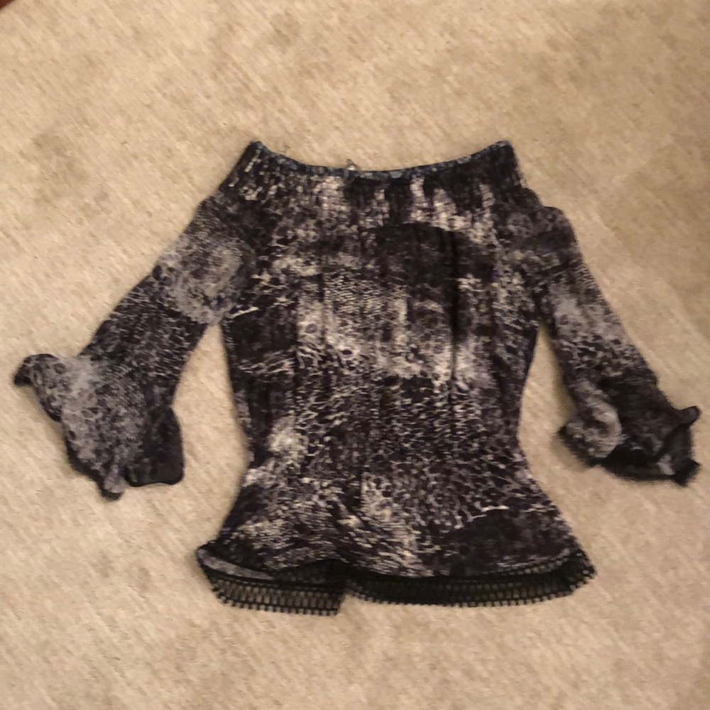 NWT Elie Tahari off the shoulder silk blouse